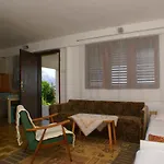 By The Sea - Makarska - 2635 아파트 포도카